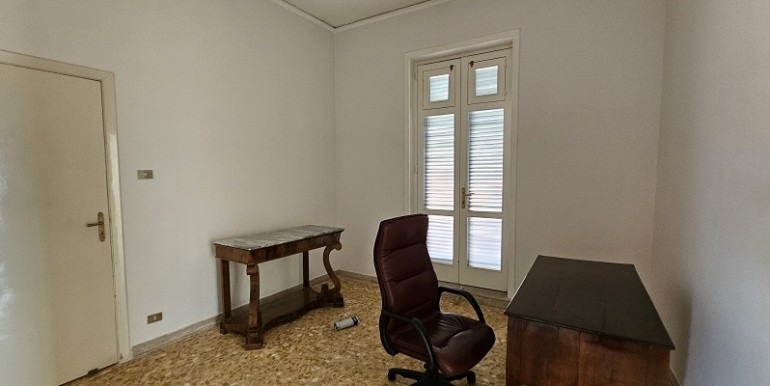 casa piano terzo con terrazzo (12)
