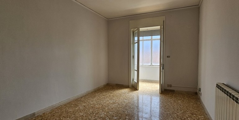 casa piano terzo con terrazzo (13)