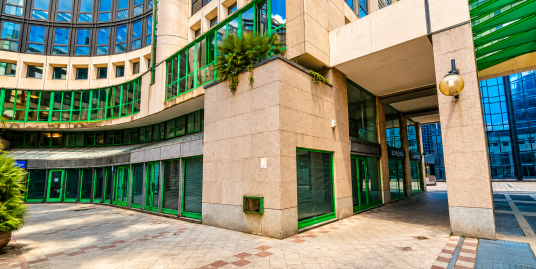 Centro Direzionale Isola F11 Locale Commerciale