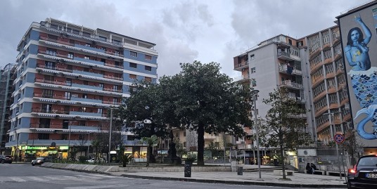 Arenella Via Ugo Niutta, 4 Vani doppi accessori CENTRALISSIMO