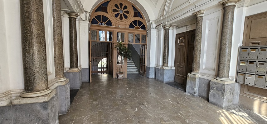 Corso Vittorio Emanuele Grazioso appartamento arredato