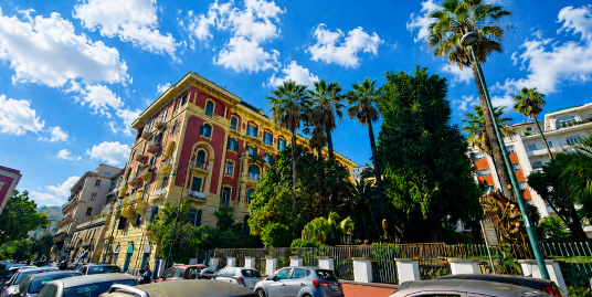 Chiaia Corso Vittorio Emanuele Prestigioso appartamento