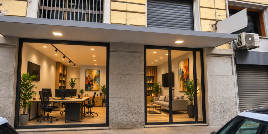 Centro Via Schilizzi Locale fronte strada 2 vetrine