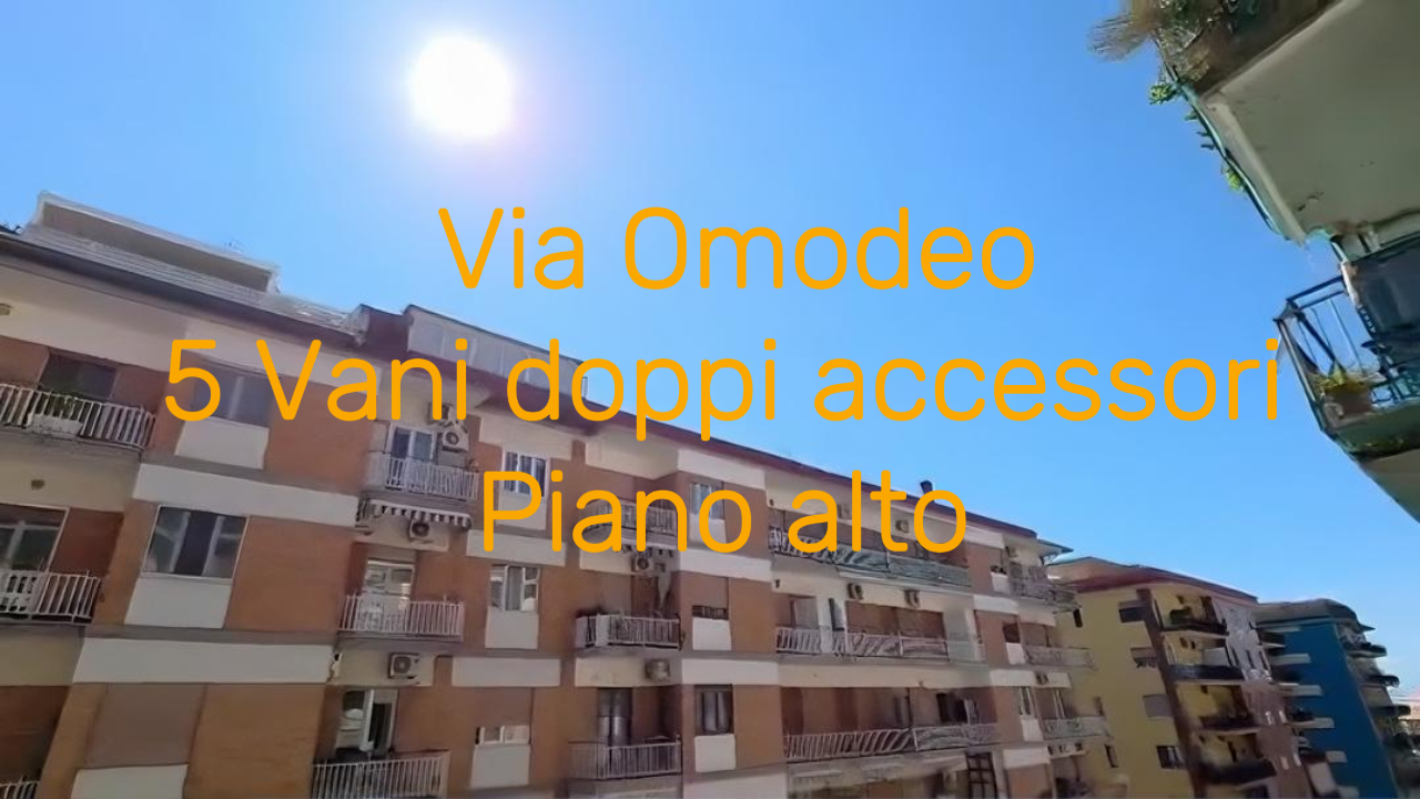 Vomero Via Omodeo 5 vani doppi accessori, doppio ingresso