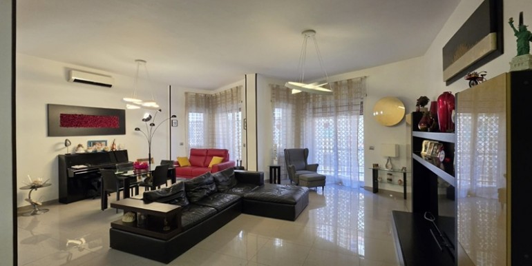 Salone 4